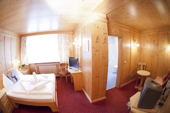Hotel Latini Zell am See
