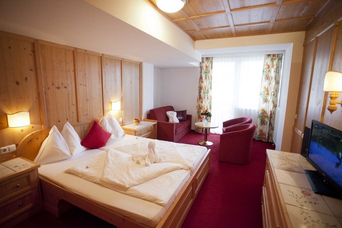 Hotel Latini Zell am See