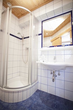 Hotel Latini Zell am See