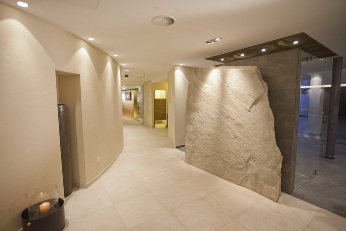 Hotel Latini Zell am See