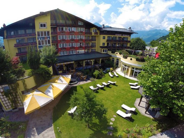 Hotel Latini Zell am See