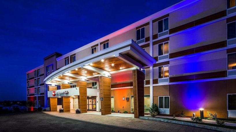 Best Western Plus North Shore Hotel