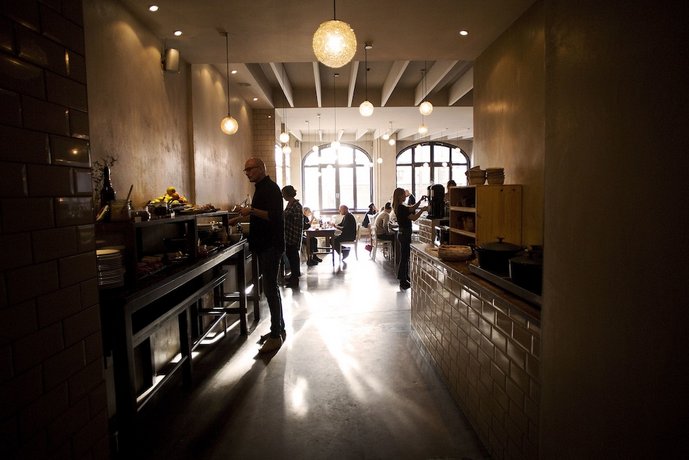 Bar_Restaurant