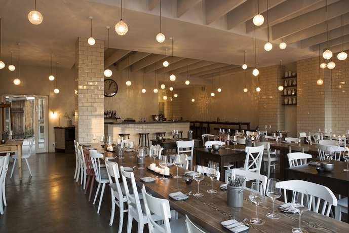 Bar_Restaurant