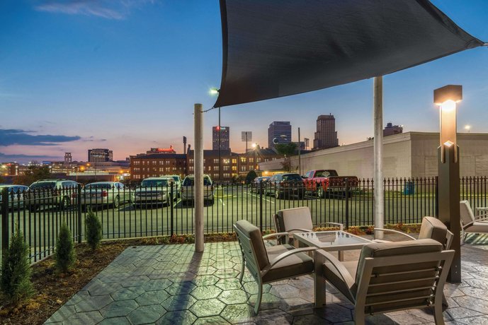 La Quinta by Wyndham Memphis Downtown