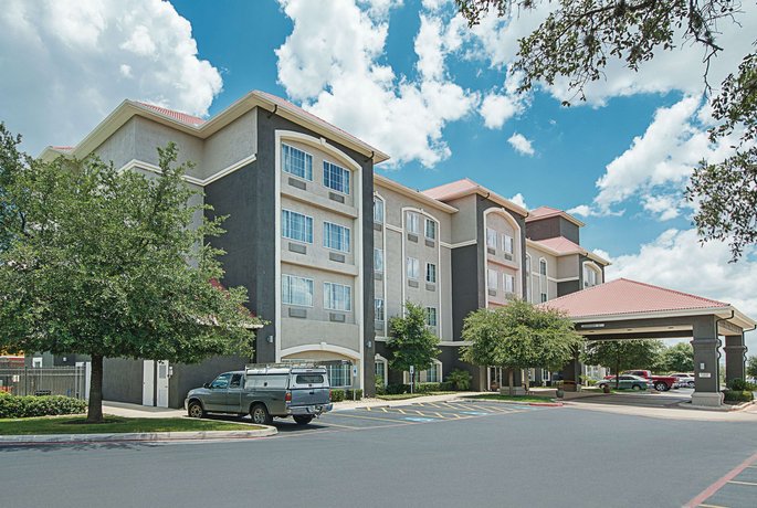 La Quinta Inn & Suites San Antonio Northwest