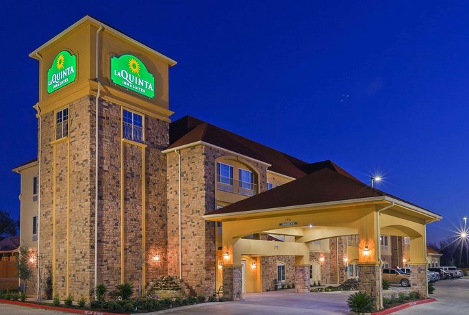 La Quinta Inn & Suites Floresville