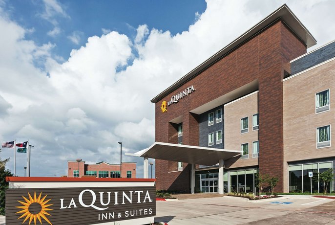 La Quinta by Wyndham College Station South