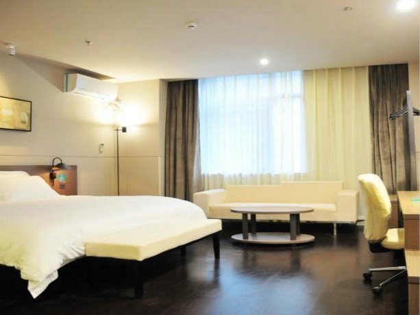 JinJiang Inn Select Suzhou Shengze Sunhuxilu hotel