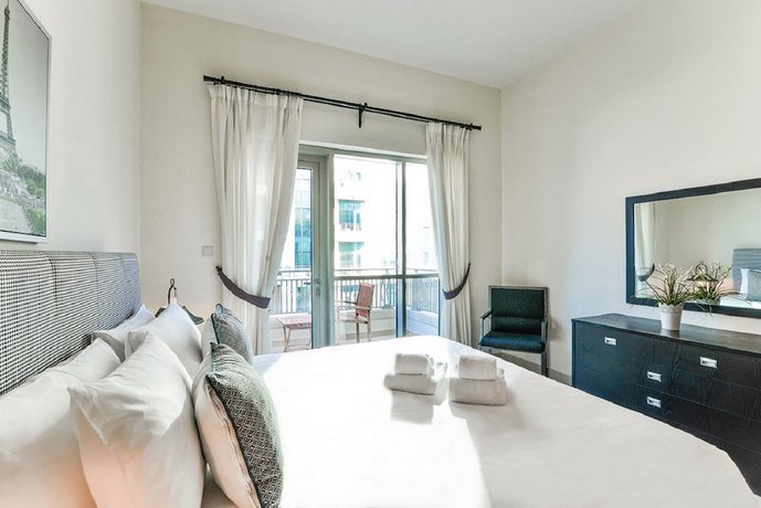 Metropolis - Ease by Emaar