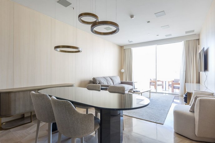 Residence Dubai Holiday Homes - The Five Palm Residences