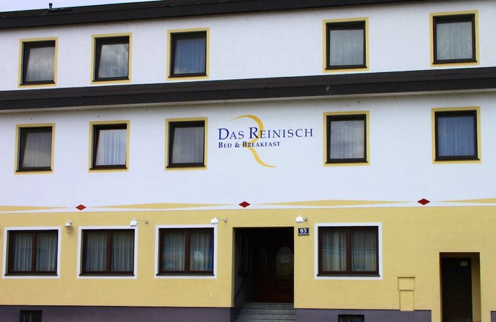 Reinisch Just Rooms Fischamend Austria thumbnail