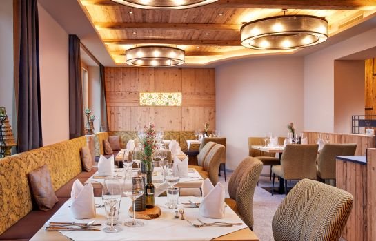 Hotel Neue Post Mayrhofen