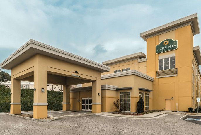 La Quinta by Wyndham Knoxville Central Papermill