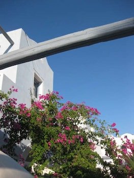 Atlantis Beach Villa