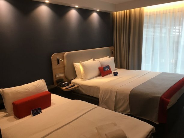 Holiday Inn Express Zurich Airport