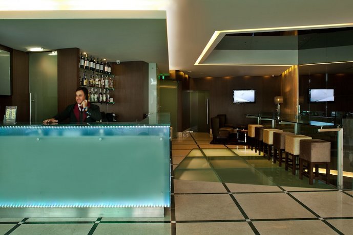 Luxe Hotel By TURIM Hotels