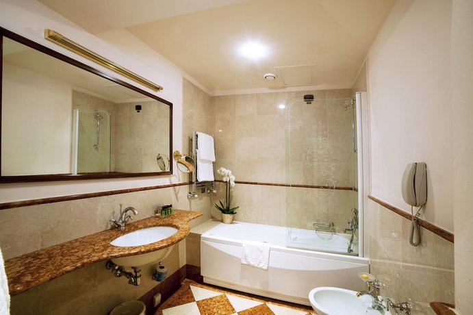 Hotel Continental Genova