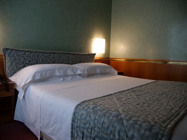 Michelangelo Hotel