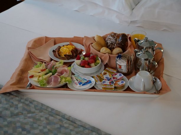 Michelangelo Hotel