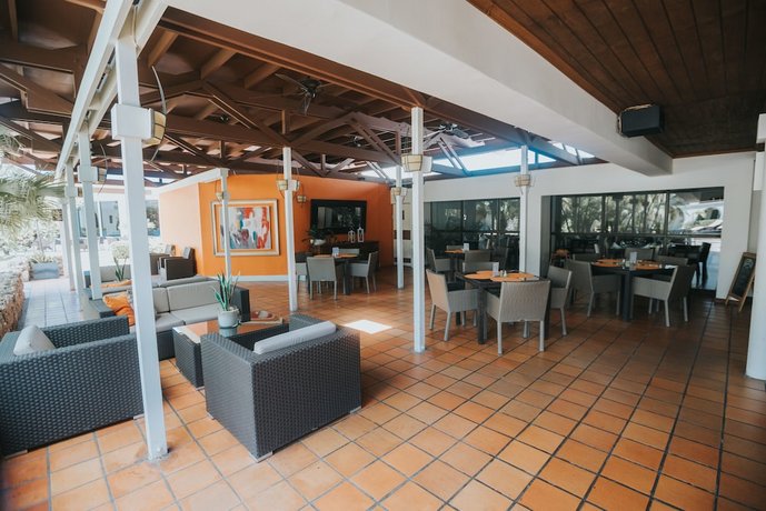 Talk of the Town Beach Hotel & Beach Club by GH Hoteles