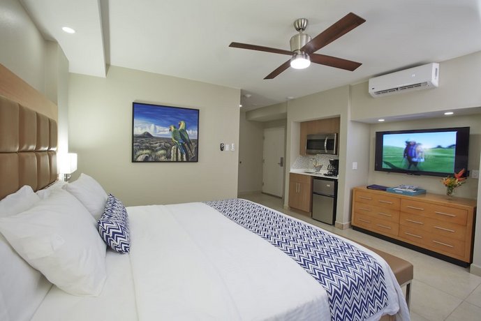 Divi Dutch Village Resort