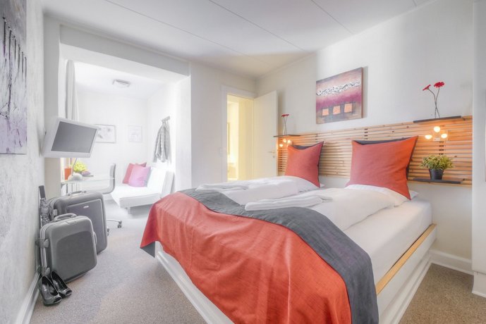 Milling Hotel Mini 19