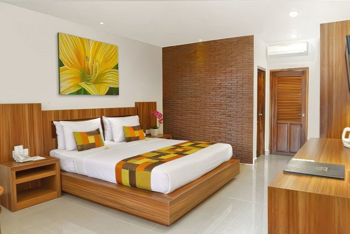 Wina Holiday Villa Hotel