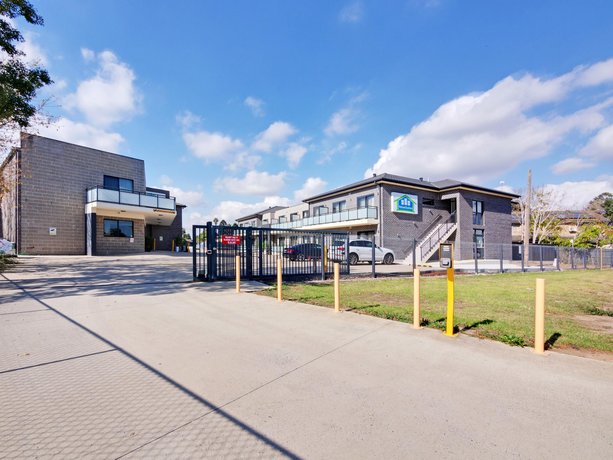 Value Suites Penrith