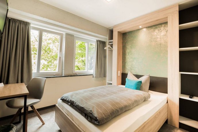 Deutsches Haus Emden Compare Deals