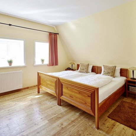 Hotel Hof Tutsberg Schneverdingen Compare Deals