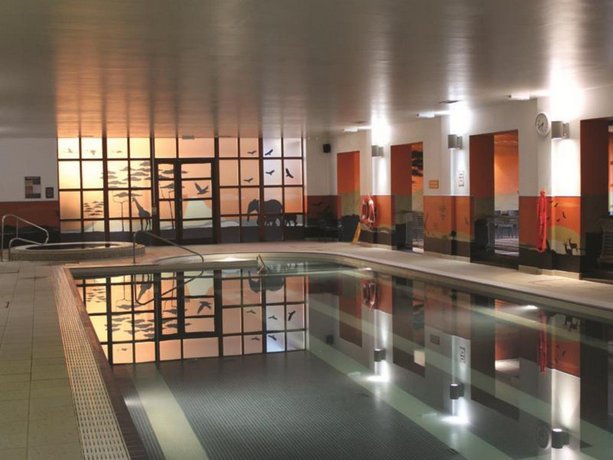 Chessington Safari Hotel (ex. Chessington Hotel)