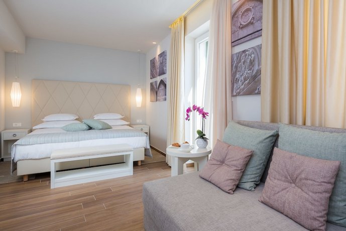Balatura The Fine Bed&Breakfast Split (ex. Balatura Split Luxury Rooms)