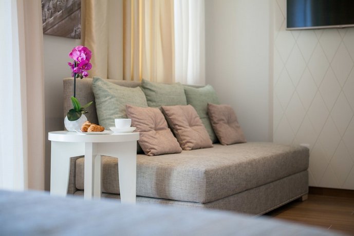 Balatura The Fine Bed&Breakfast Split (ex. Balatura Split Luxury Rooms)