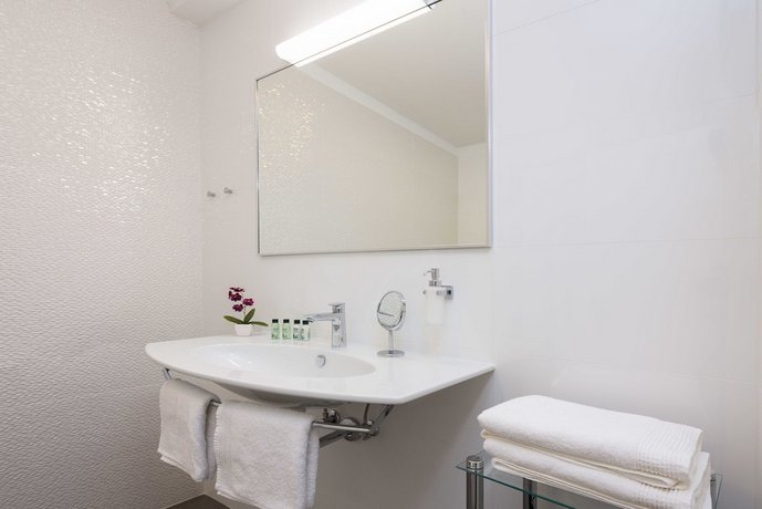 Balatura The Fine Bed&Breakfast Split (ex. Balatura Split Luxury Rooms)