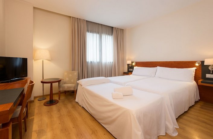 Tryp Valencia Oceanic Hotel