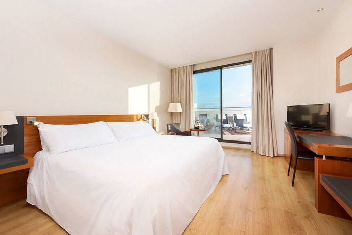 Tryp Valencia Oceanic Hotel