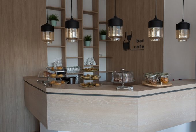 Theofilos City Hotel