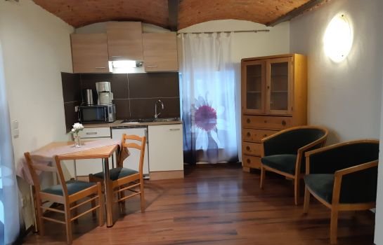 Geinberg Suites & Via Nova Lodges