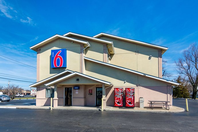 Motel 6 Salisbury