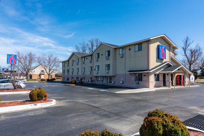 Motel 6 Salisbury