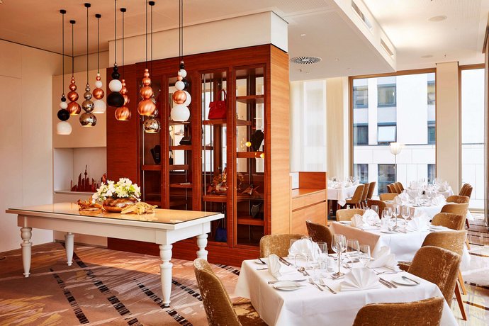 Bar_Restaurant