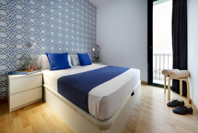 Aspasios Verdi Apartments