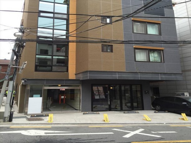 Sinsa Residence and Guesthouse