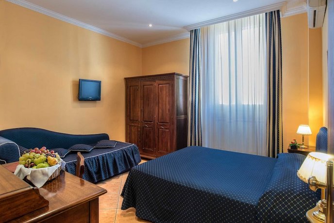 Hotel Caracciolo
