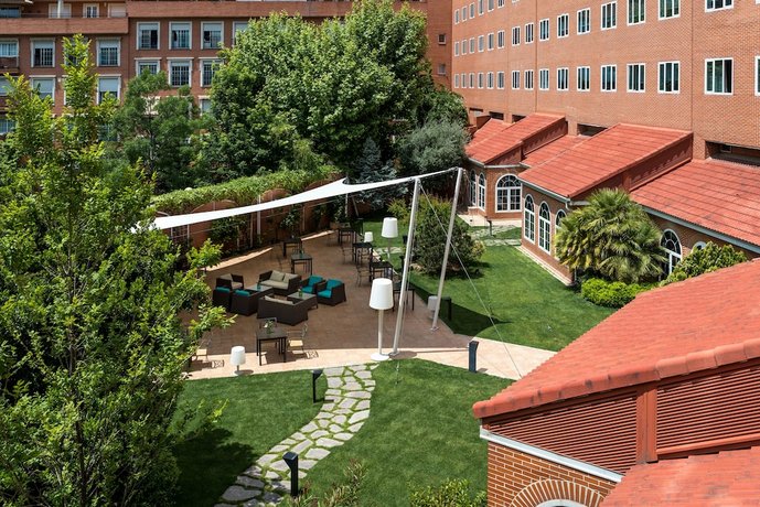 Exterior_View