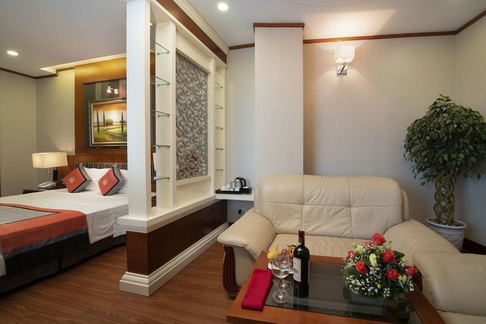 Hanoi La Rosa Hotel
