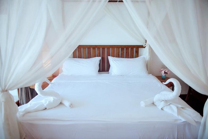 Cardamon Hotel Nilaveli