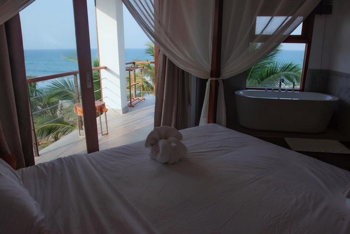 Cardamon Hotel Nilaveli