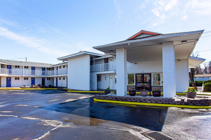 Motel 6 Pendleton OR - West